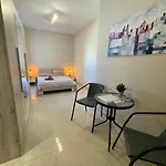 Comfortable, Spacious Living Close To Valletta * Santa Vennera
