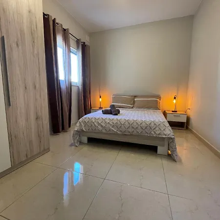 Stylish 2-Bedroom Apartment, Near Valletta 公寓 *