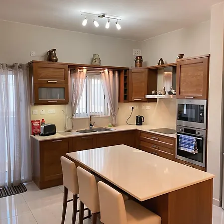 公寓 Stylish 2-Bedroom Apartment, Near Valletta